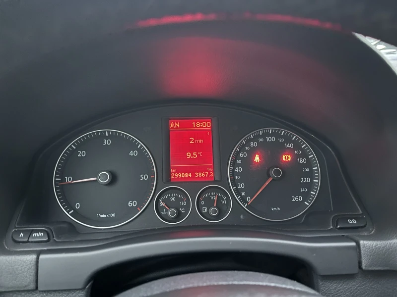 VW Golf Plus 1.9 DISEL, снимка 11 - Автомобили и джипове - 52329099