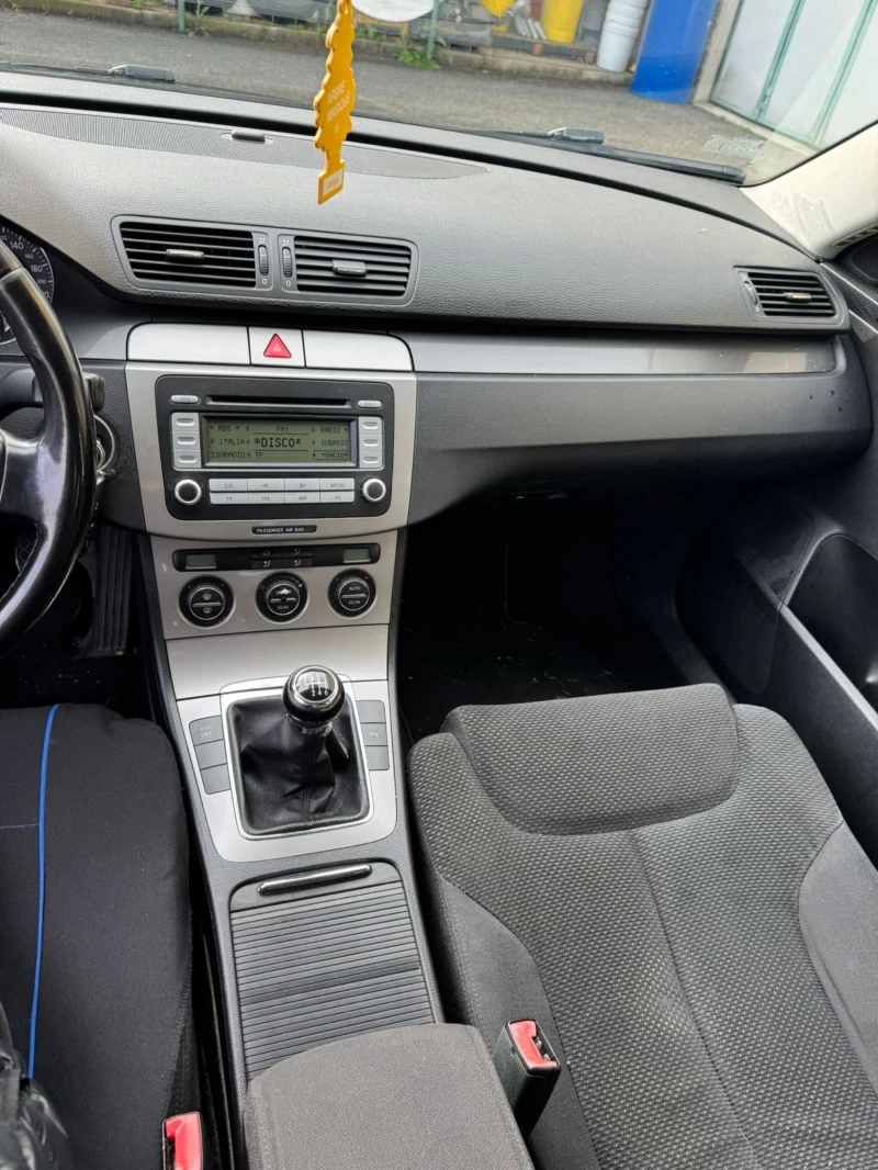 VW Passat 2000д 143 коня, снимка 6 - Автомобили и джипове - 52966452