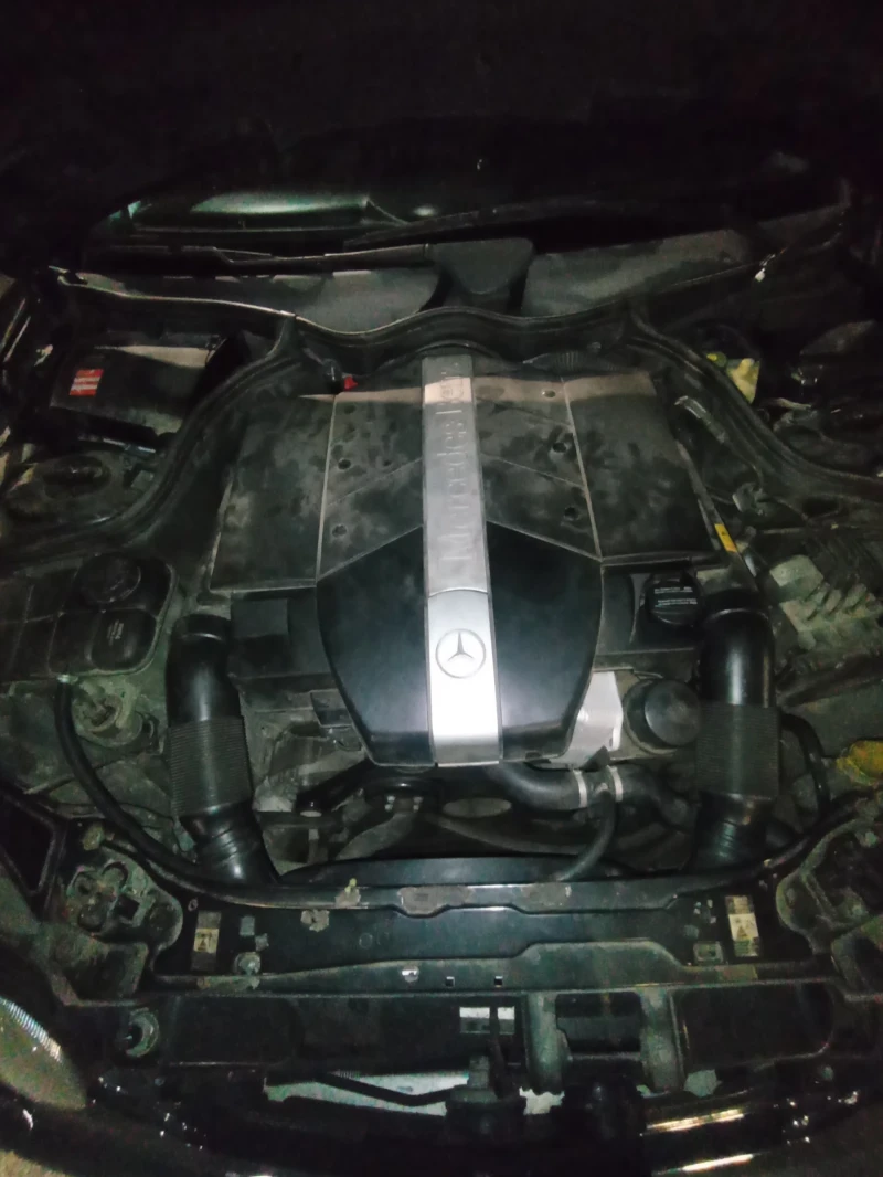 Mercedes-Benz C 320, снимка 6 - Автомобили и джипове - 53102612