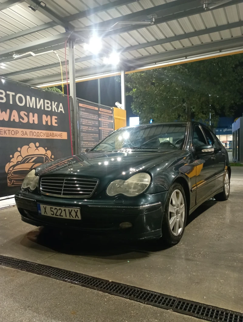 Mercedes-Benz C 320, снимка 7 - Автомобили и джипове - 53102612