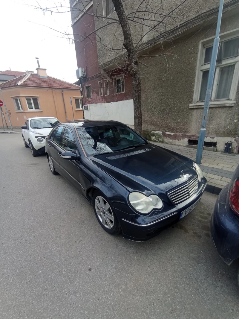 Mercedes-Benz C 320, снимка 2 - Автомобили и джипове - 53102612