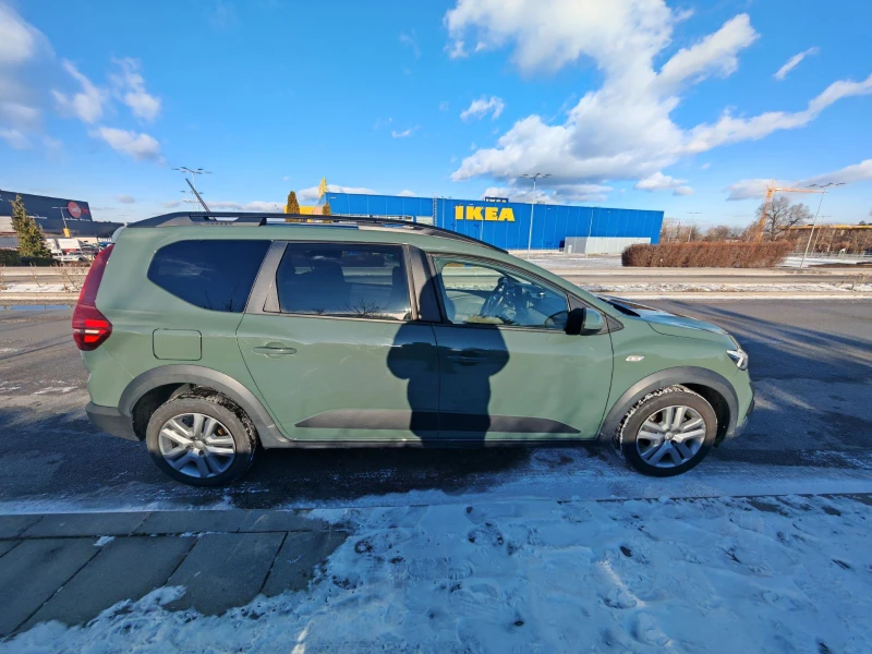 Dacia Jogger 890Евро за получаване, 1.0TCe EcoG 6+ 1 ГАЗ, снимка 4 - Автомобили и джипове - 53229815