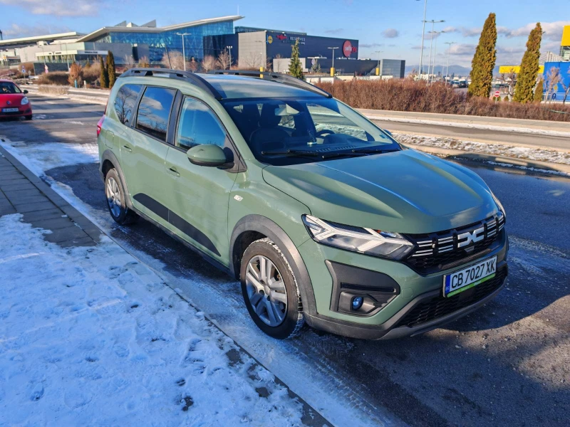 Dacia Jogger 890Евро за получаване, 1.0TCe EcoG 6+ 1 ГАЗ, снимка 3 - Автомобили и джипове - 53229815