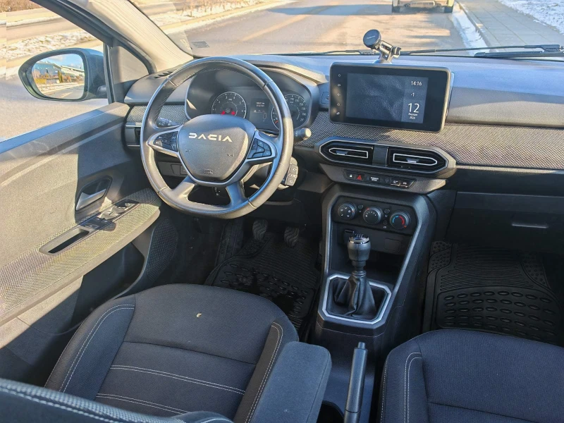 Dacia Jogger 890Евро за получаване, 1.0TCe EcoG 6+ 1 ГАЗ, снимка 11 - Автомобили и джипове - 53229815