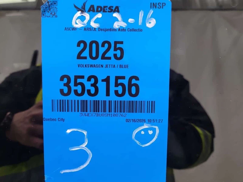 VW Jetta * COMFORTLINE* ДИГИТАЛНО ТАБЛО* KEYLESS* 2 КЛЮЧА* , снимка 14 - Автомобили и джипове - 53510295