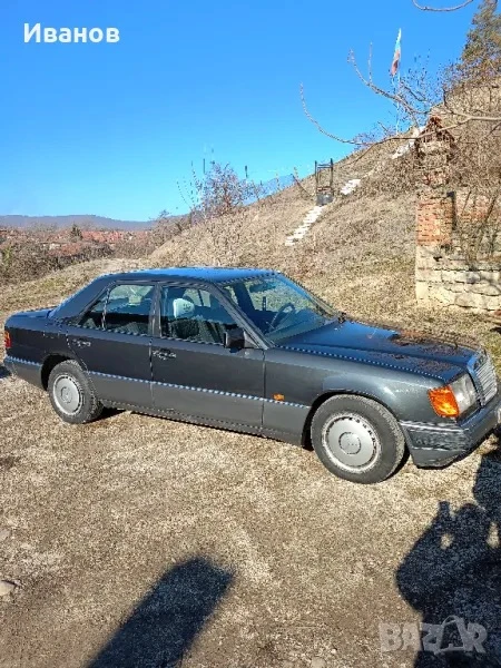 Mercedes-Benz 124 200Е, снимка 11 - Автомобили и джипове - 49448647