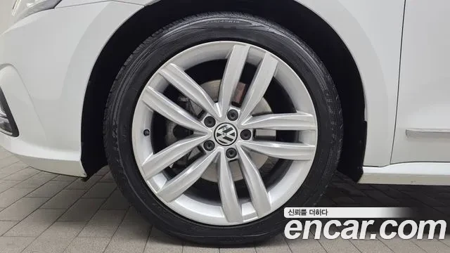 VW Passat 2.0 tsi B7, снимка 4 - Автомобили и джипове - 54911645