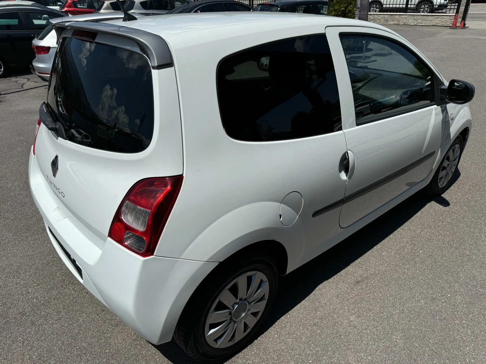 Renault Twingo 1.5DCI  НОВ ВНОС - изображение 6