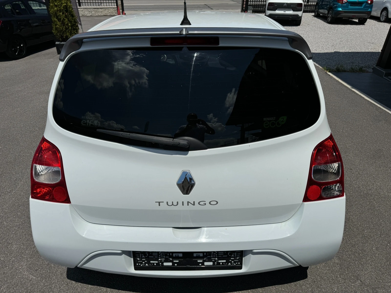 Renault Twingo 1.5DCI  НОВ ВНОС - изображение 5