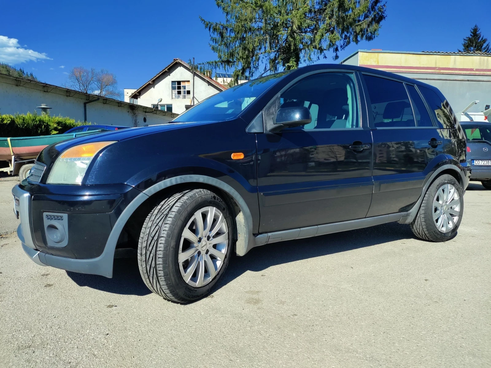 Ford Fusion 1.4i + газов инжекцион - изображение 2