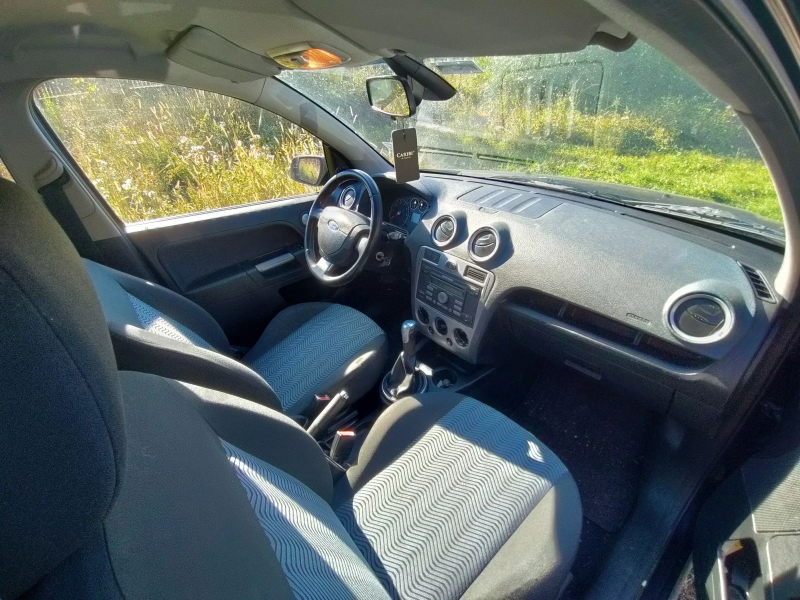 Ford Fusion 1.4i + газов инжекцион - изображение 3
