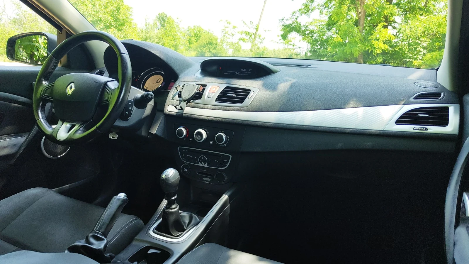 Renault Megane 1.5dci - изображение 6