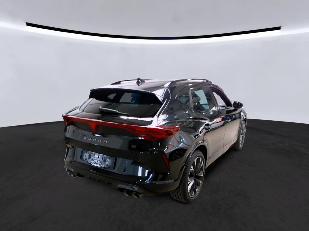 Cupra Formentor VZ Akrapovic 2.0 TFSI 333HP  - изображение 2
