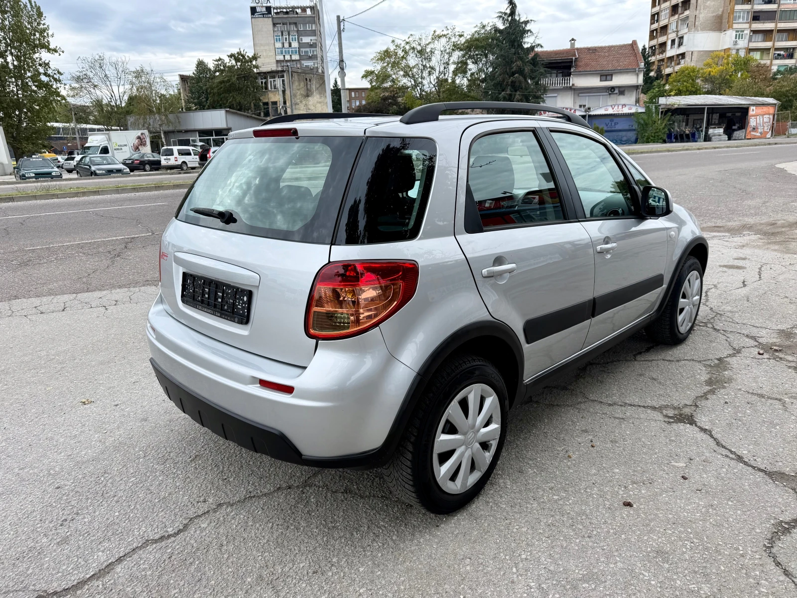 Suzuki SX4 1.6i 4x4 - изображение 4
