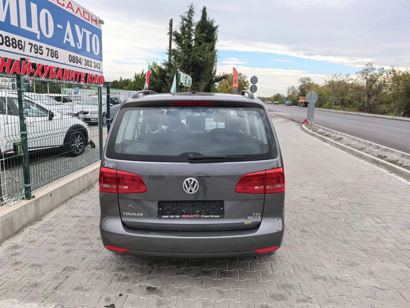 VW Touran T.D.I-105k.c.ЕВРО 5В, ПЕРФЕКТЕН!!! - изображение 5
