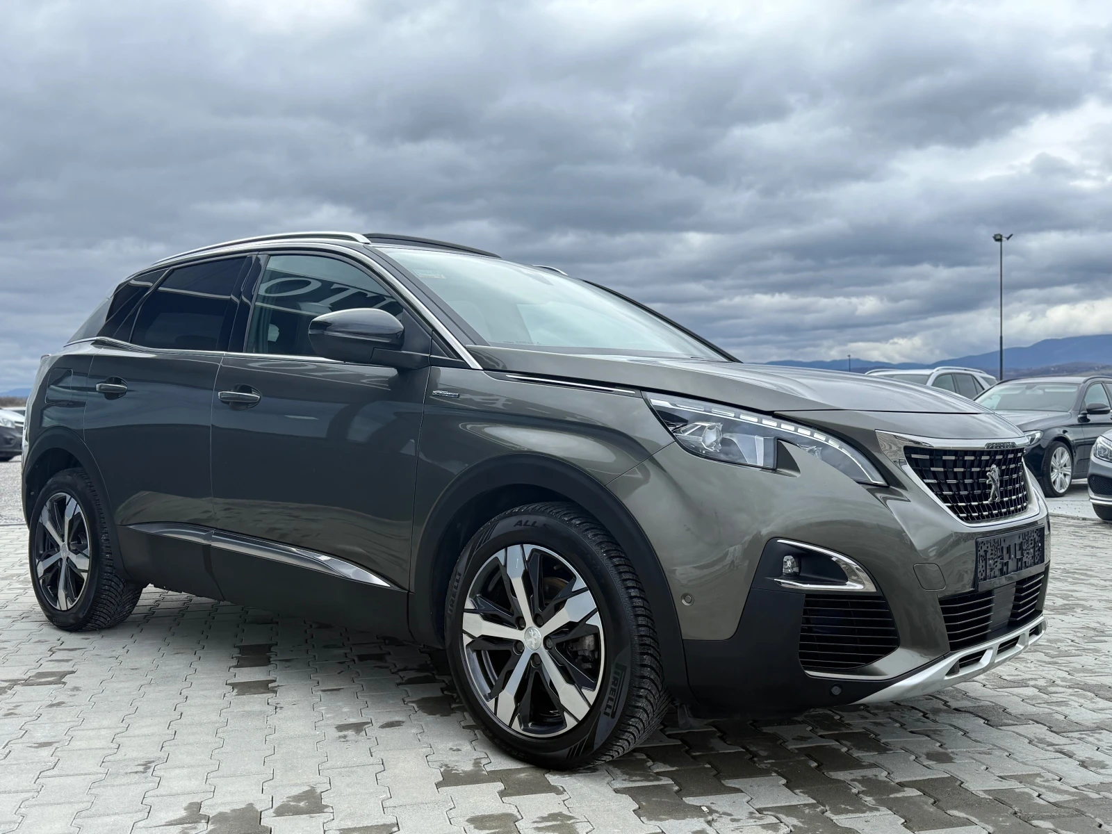 Peugeot 3008 1.6 HDI FULL EX 120 ks Собствен лизинг !!! - изображение 3