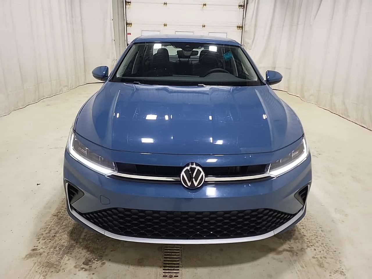 VW Jetta * COMFORTLINE* ДИГИТАЛНО ТАБЛО* KEYLESS* 2 КЛЮЧА*  - изображение 8