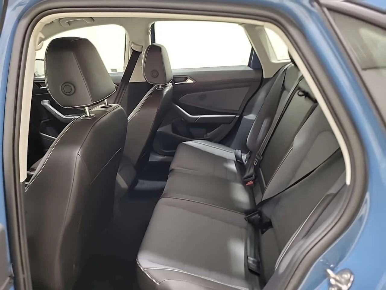 VW Jetta * COMFORTLINE* ��������� �����* KEYLESS* 2 �����*  | Mobile.bg � ����������� 13