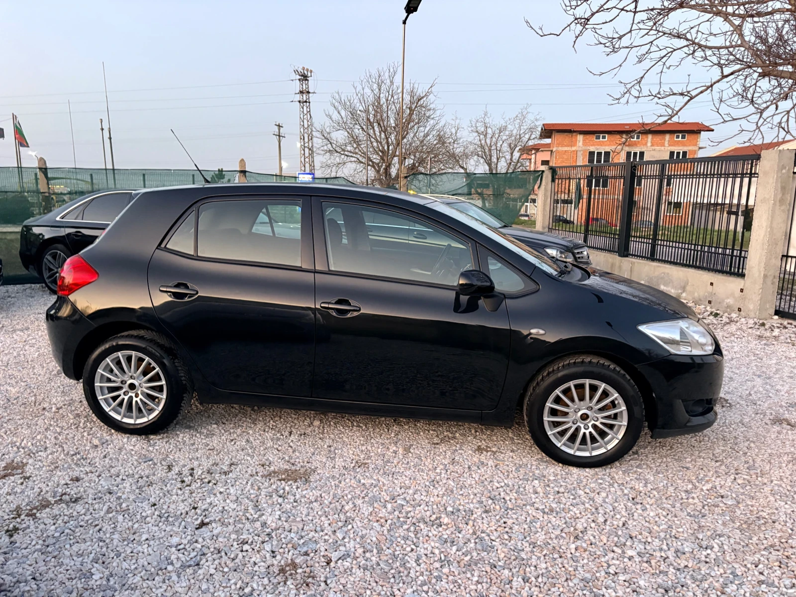 Toyota Auris ��������� 1.6 ������ | Mobile.bg � ����������� 10
