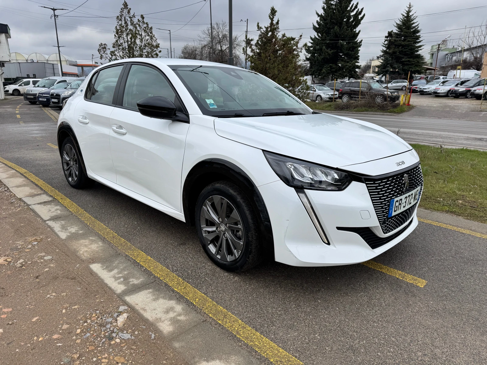 Peugeot 208 52KW-2024м-FULL, снимка 3 - Автомобили и джипове - 54008402