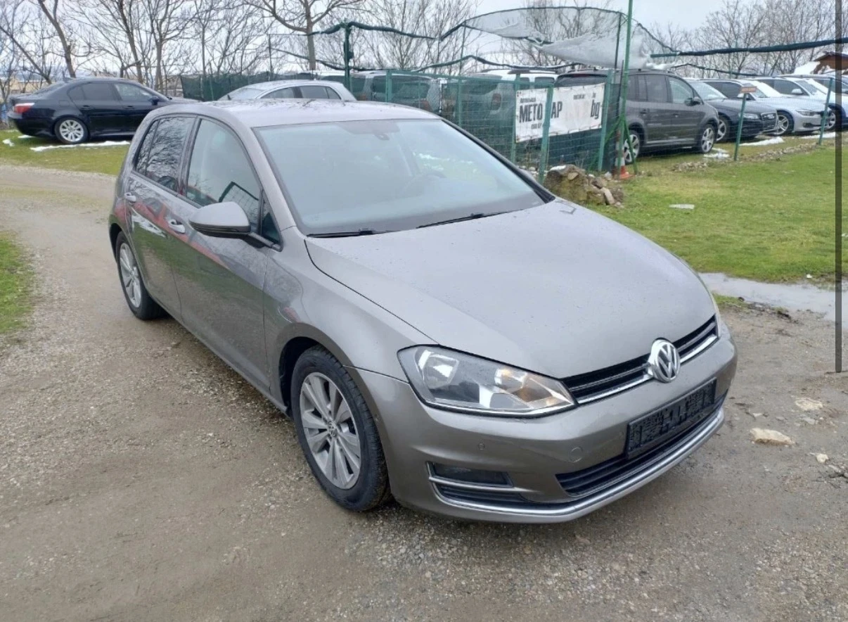 VW Golf 7, снимка 3 - Автомобили и джипове - 54399034