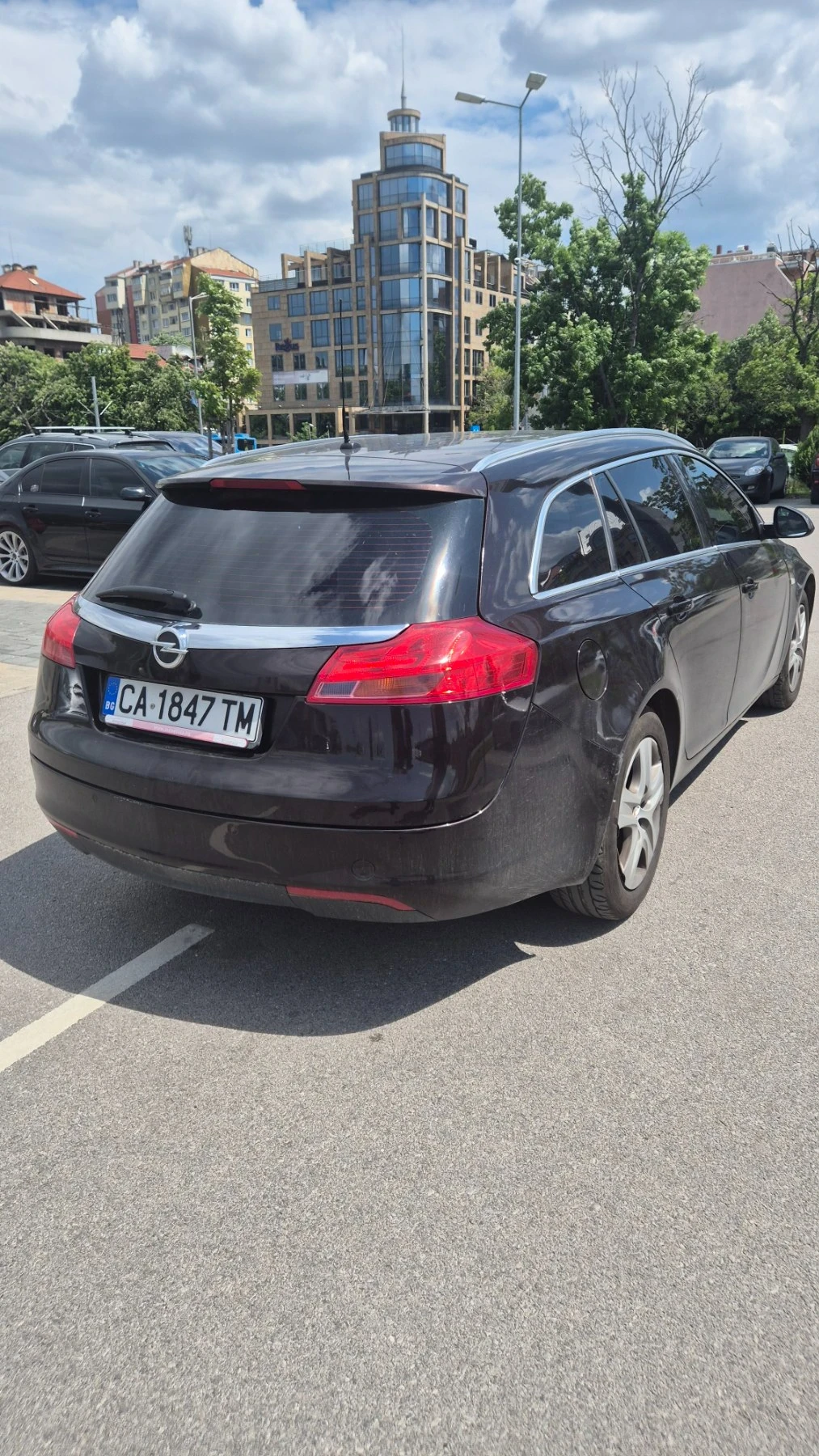 Opel Insignia Спорттурер, снимка 4 - Автомобили и джипове - 54704339