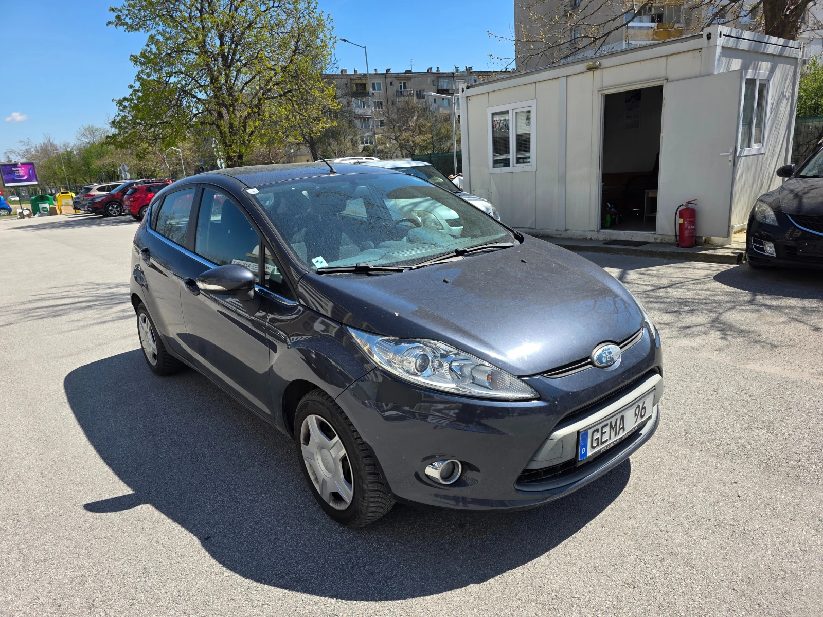 Ford Fiesta 1.25, снимка 8 - Автомобили и джипове - 54710395