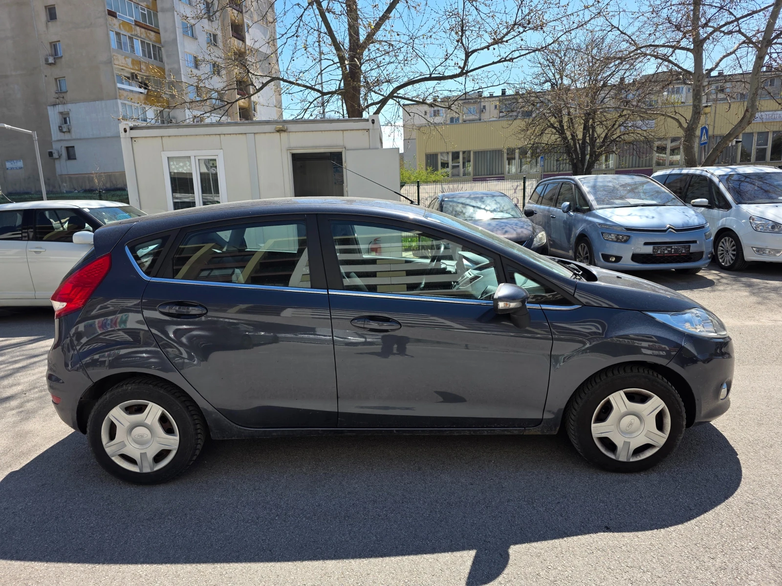 Ford Fiesta 1.25, снимка 4 - Автомобили и джипове - 54710395