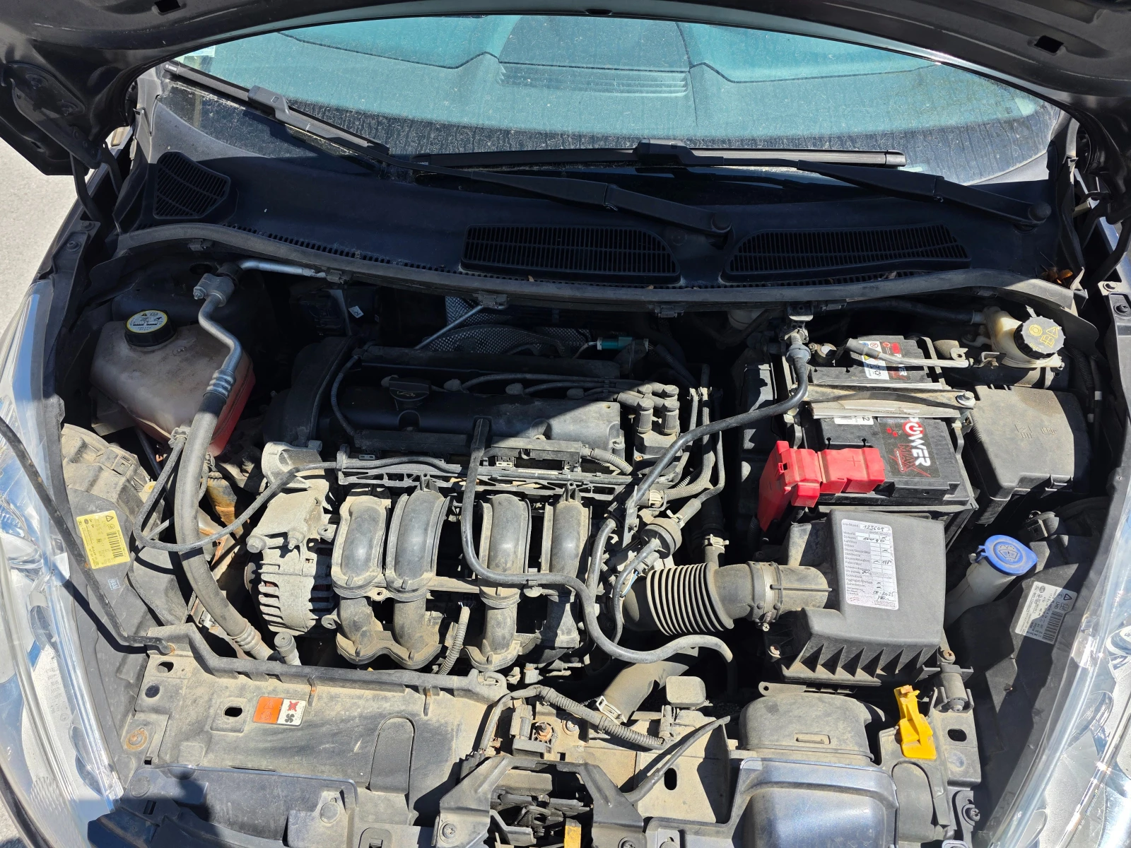 Ford Fiesta 1.25, снимка 12 - Автомобили и джипове - 54710395
