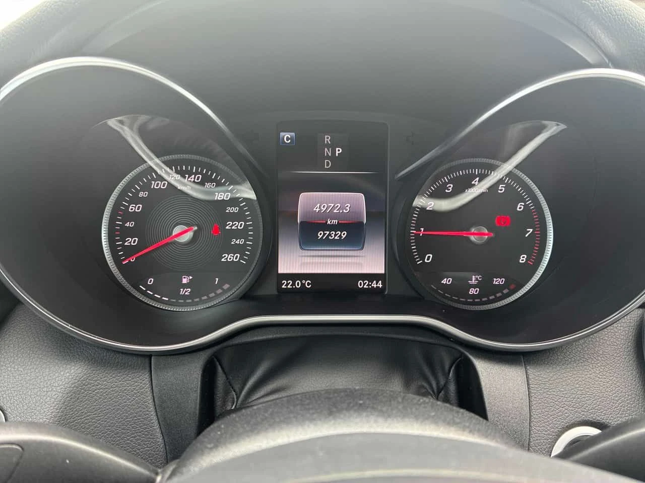 Mercedes-Benz C 300 ПОДГРЕВИ * ПАНО * KEYLESS * CARFAX, снимка 8 - Автомобили и джипове - 55015540