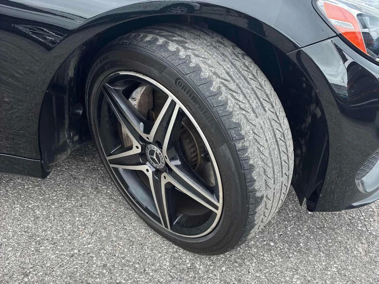 Mercedes-Benz C 300 ПОДГРЕВИ * ПАНО * KEYLESS * CARFAX, снимка 7 - Автомобили и джипове - 55015540