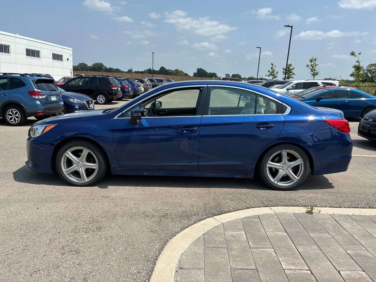 Subaru Legacy * 4dr Sdn CVT 2.5i w/Limited & Tech Pkg* ��������� | Mobile.bg � ����������� 2