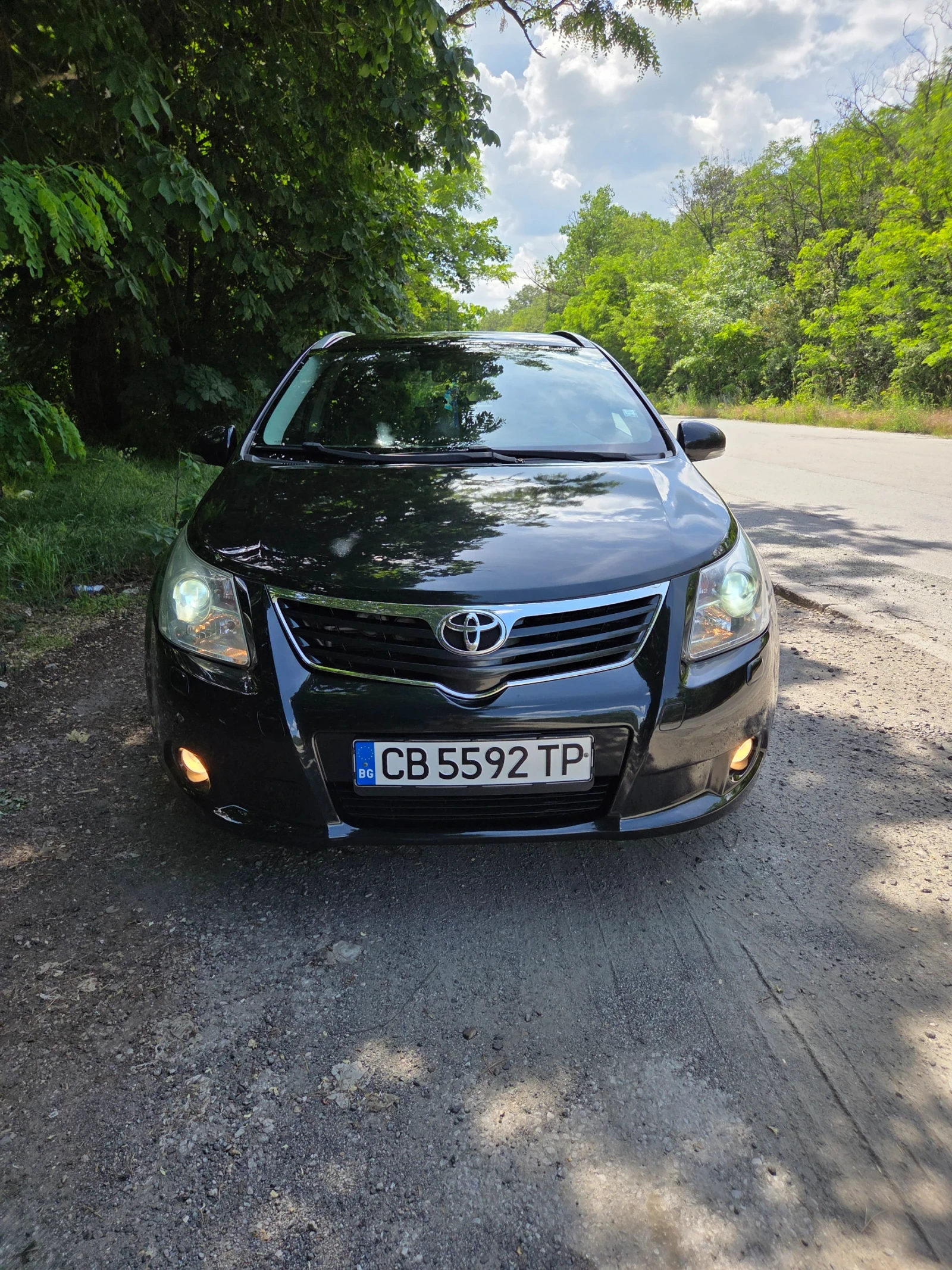 Toyota Avensis, снимка 2 - Автомобили и джипове - 55437571