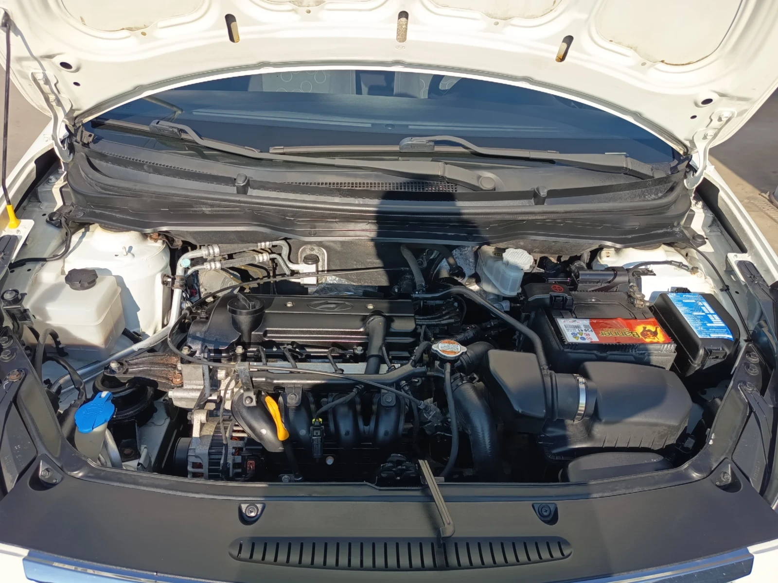 Hyundai I20 1.25i, снимка 12 - Автомобили и джипове - 55618948