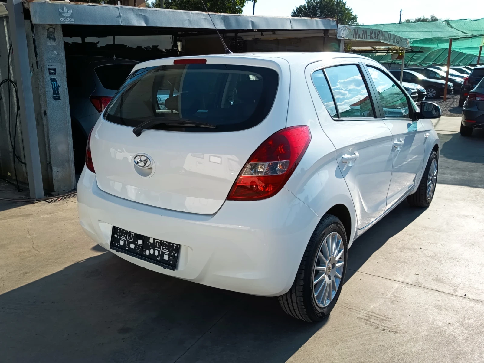 Hyundai I20 1.25i, снимка 3 - Автомобили и джипове - 55618948