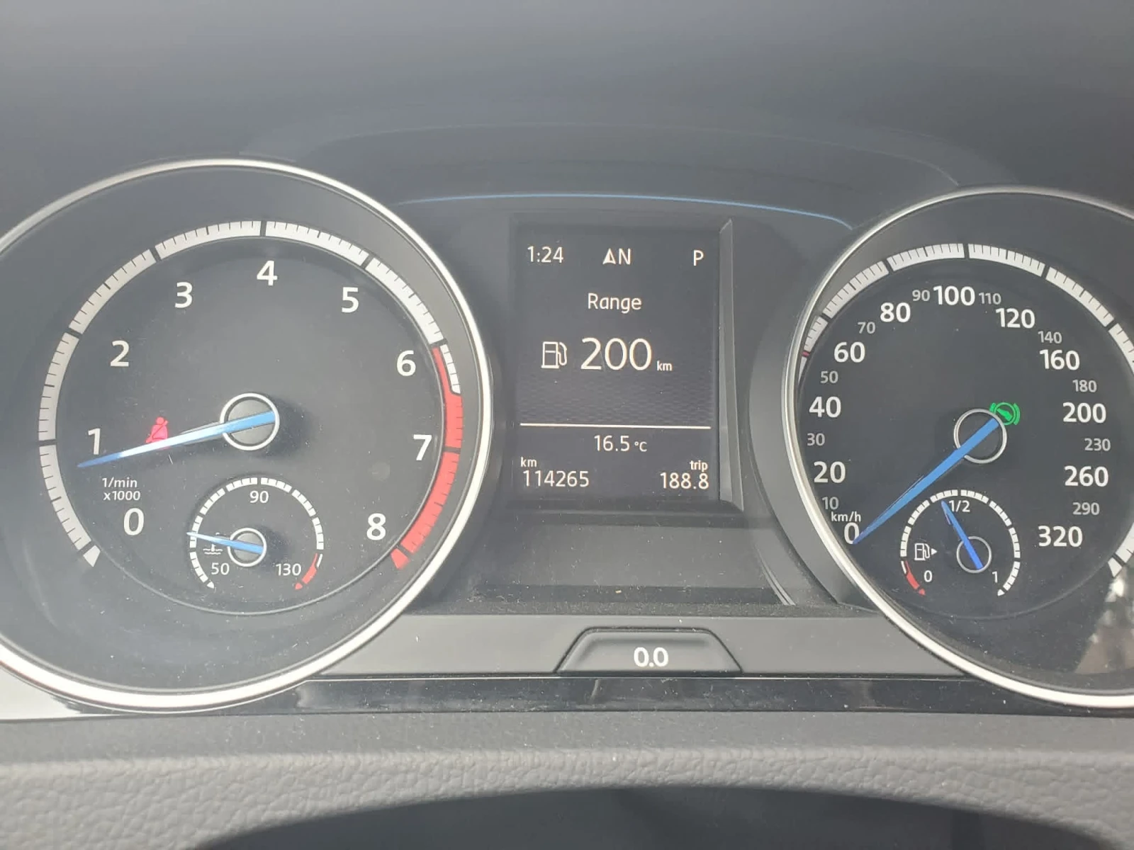 VW Golf R / STAGE 3 / CARFAX / АВТОКРЕДИТ , снимка 8 - Автомобили и джипове - 55884448