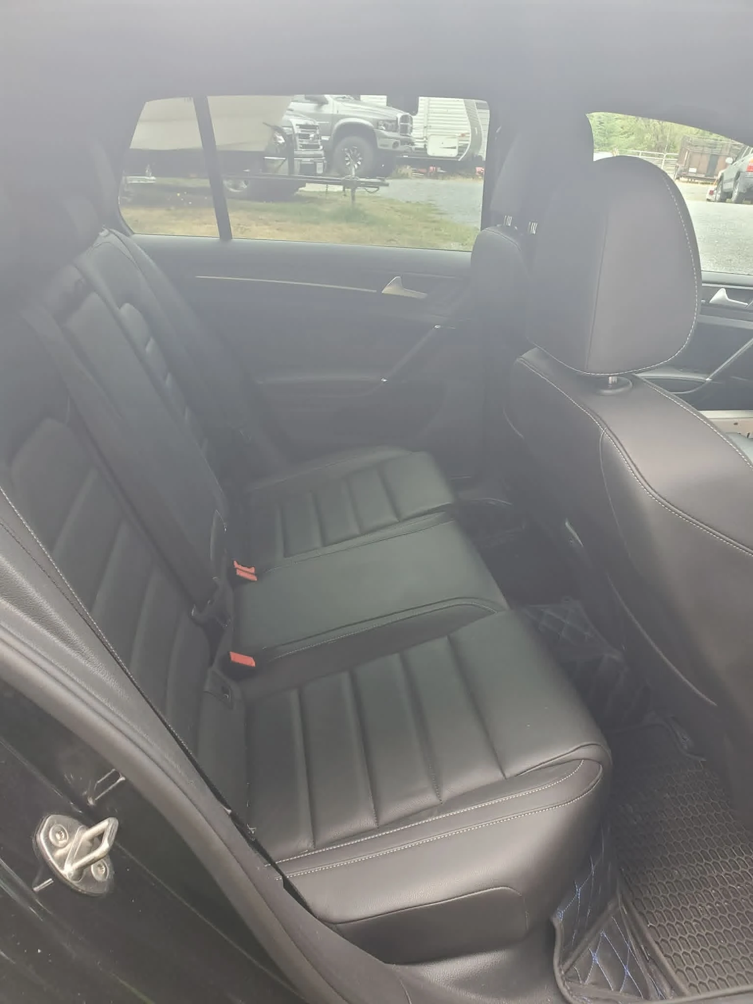VW Golf R / STAGE 3 / CARFAX / АВТОКРЕДИТ , снимка 15 - Автомобили и джипове - 55884448
