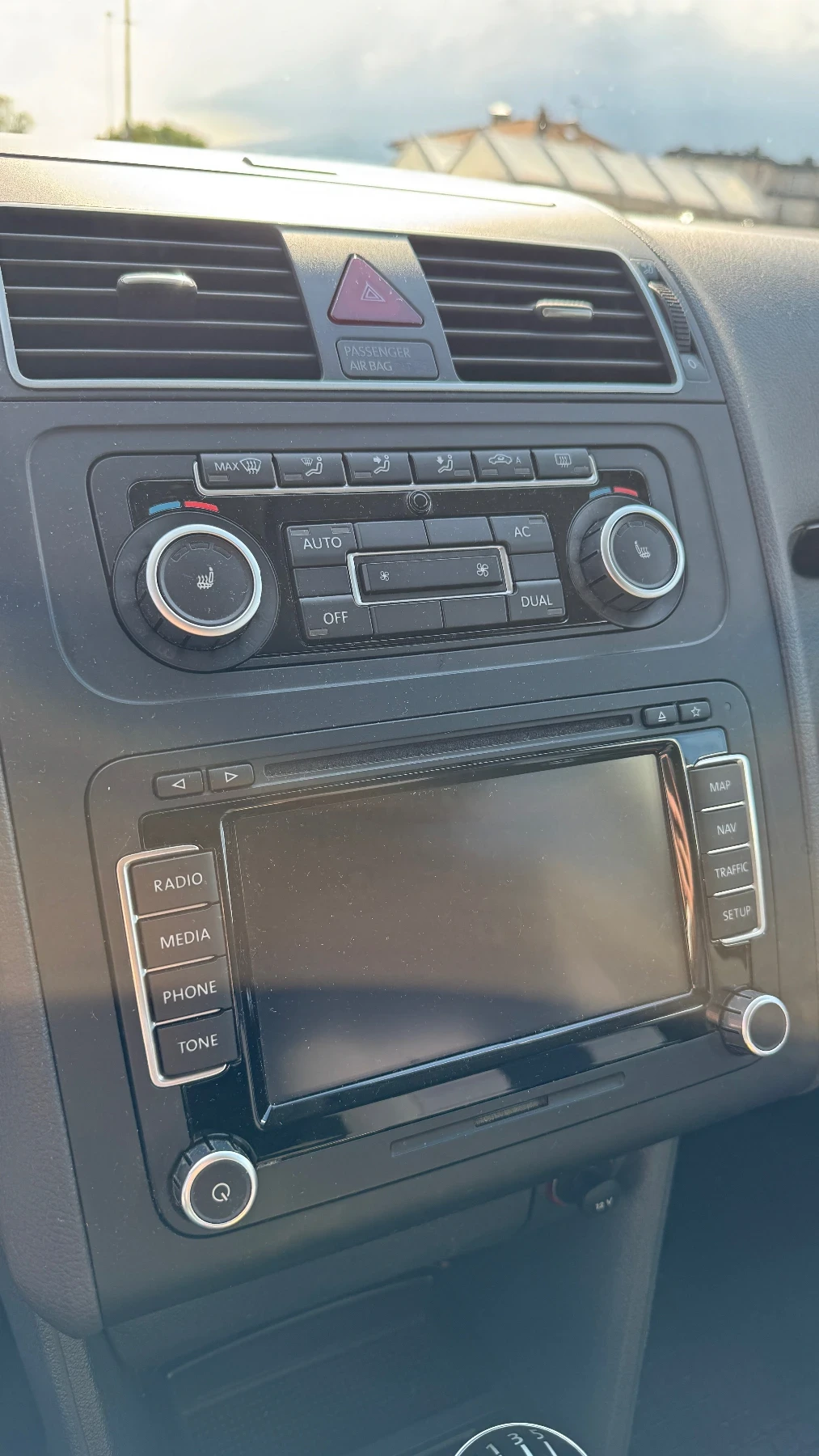 VW Touran 2.0 TDI 140 �.� | Mobile.bg � ����������� 9