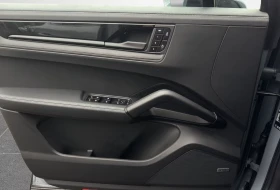 Porsche Cayenne GTS* HEAD-UP* PANO* DISTR* MEMORY* KEYLESS* BOSE* , снимка 9