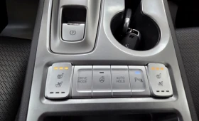 Hyundai Kona 64KWh/Premium/SOH100%, снимка 13