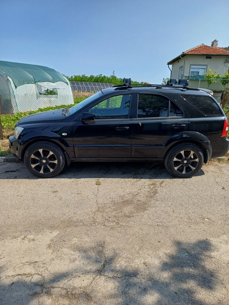 Kia Sorento 2.5crdi 170кс, снимка 2 - Автомобили и джипове - 50871376