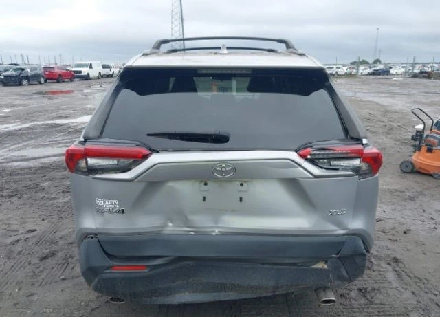 Toyota Rav4 XLE* PANO* ПОДГРЕВИ* КРАЙНА ЦЕНА, снимка 5 - Автомобили и джипове - 48339655