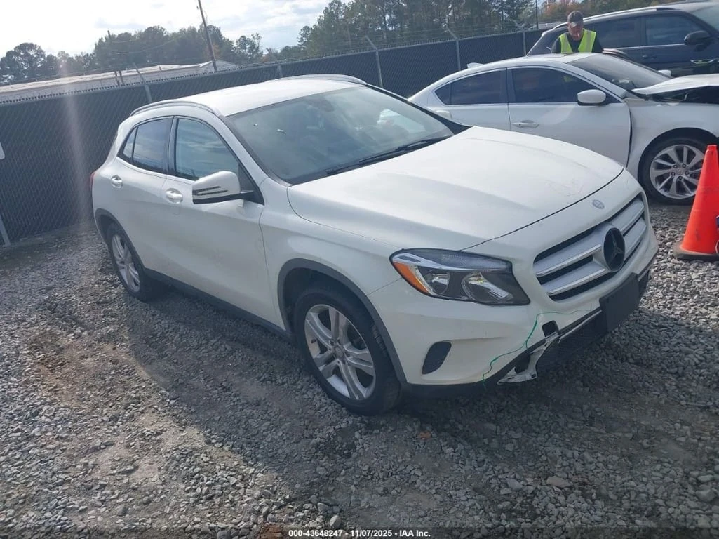 Mercedes-Benz GLA 250 * 4MATIC * CARFAX * БЕЗ ПЪРВОНАЧАЛНА ВНОСКА, снимка 1