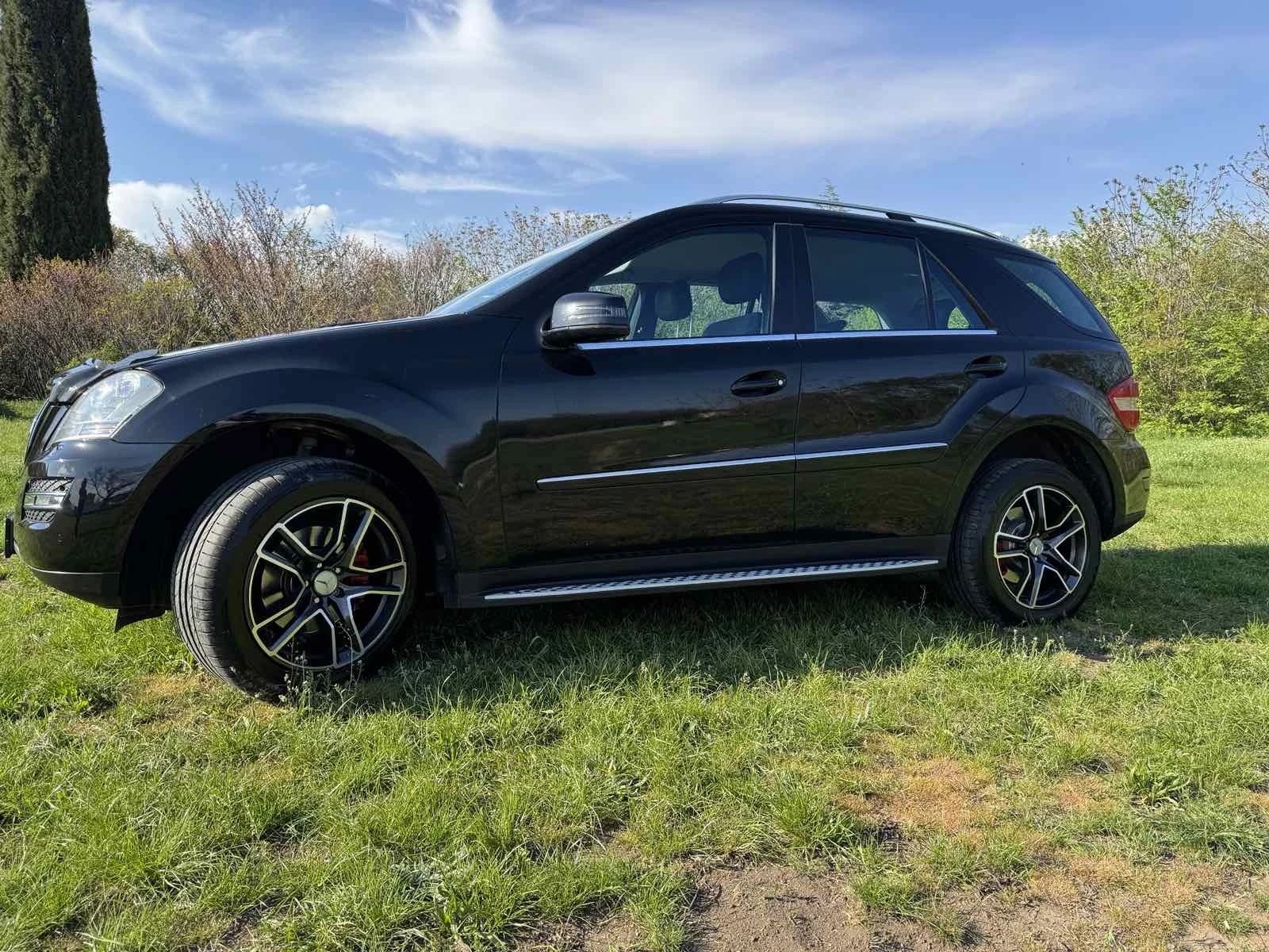 Mercedes-Benz ML 350  - изображение 3
