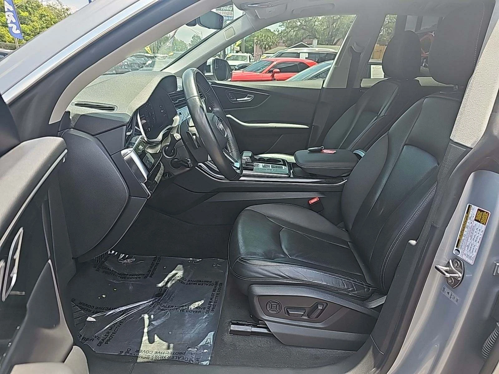Audi Q8 DISTRONIK* 360* AMBIENT* B&O* ОБДУХ* ПОДГРЕВ* KEYL - изображение 9
