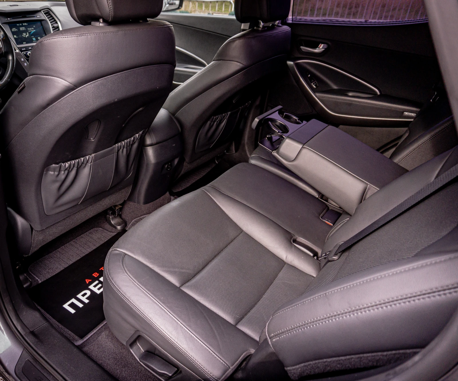 Hyundai Santa fe 2.2 CRDI 4WD-РЕАЛНИ КМ.6М.ГАРАНЦИЯ! - изображение 10