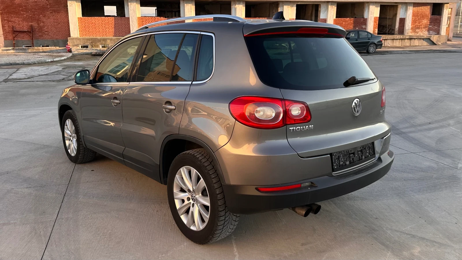 VW Tiguan 2.0 4motion sport style  - изображение 6