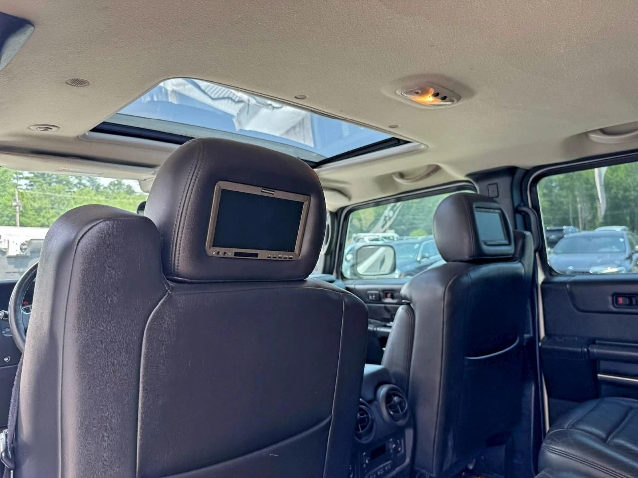 Hummer H2  - изображение 9