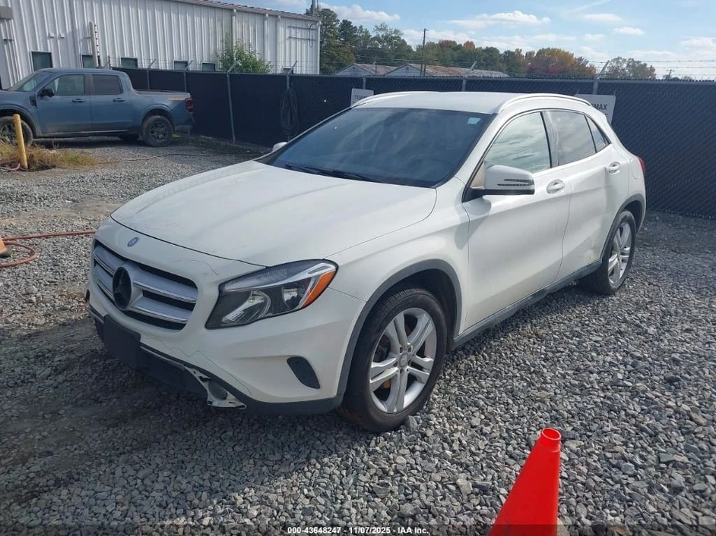 Mercedes-Benz GLA 250 * 4MATIC * CARFAX * БЕЗ ПЪРВОНАЧАЛНА ВНОСКА - изображение 2