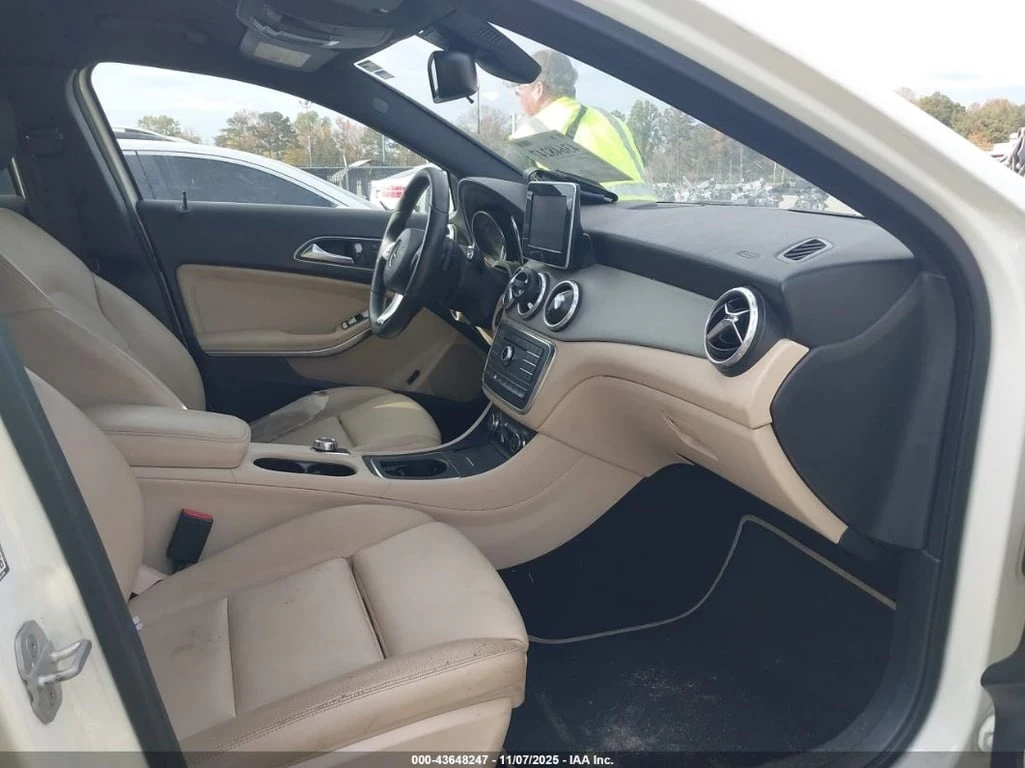 Mercedes-Benz GLA 250 * 4MATIC * CARFAX * БЕЗ ПЪРВОНАЧАЛНА ВНОСКА - изображение 5